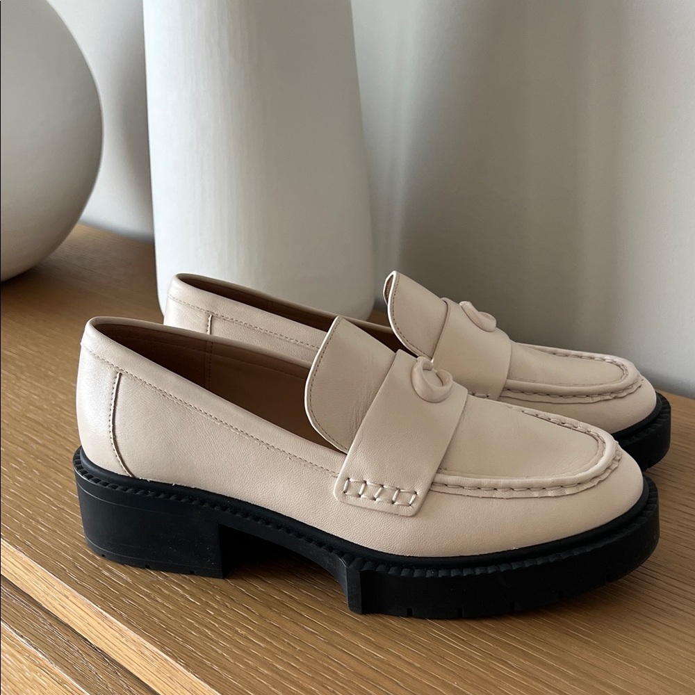 Coach lug sole loafer - Picture 2 of 4